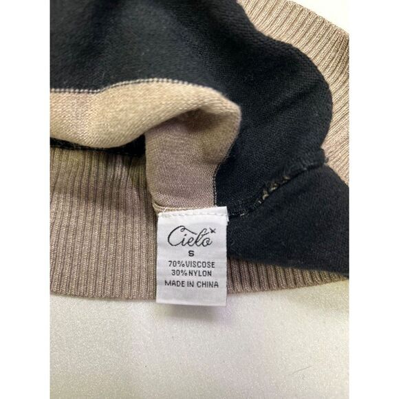 Ceilo tan and black mock turtleneck pullover sweater size Small - Picture 3 of 6
